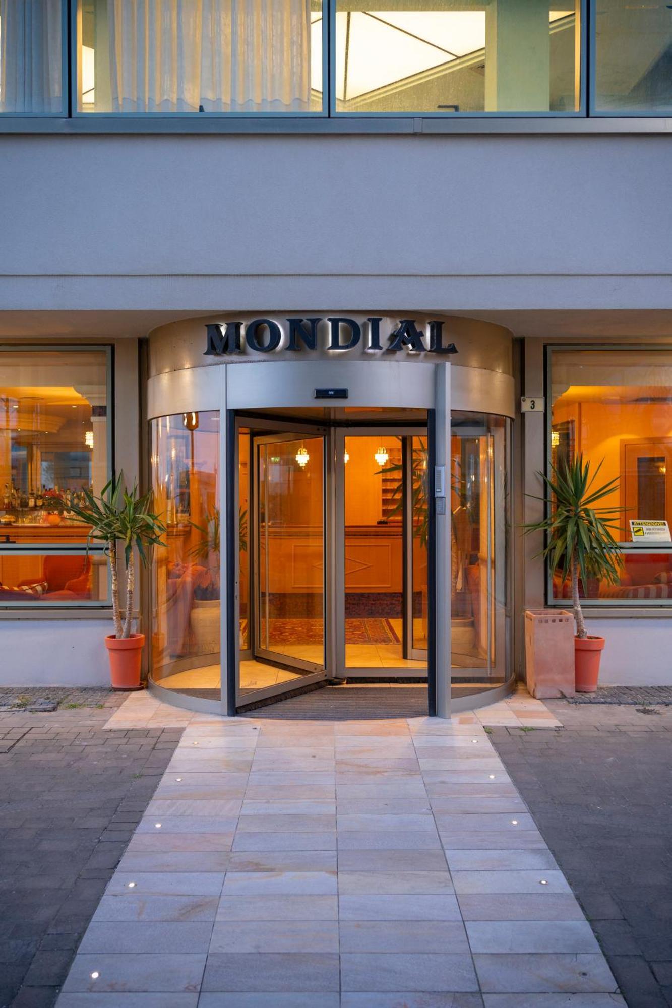 Hotel Mondial Беллария-Иджеа-Марина Экстерьер фото